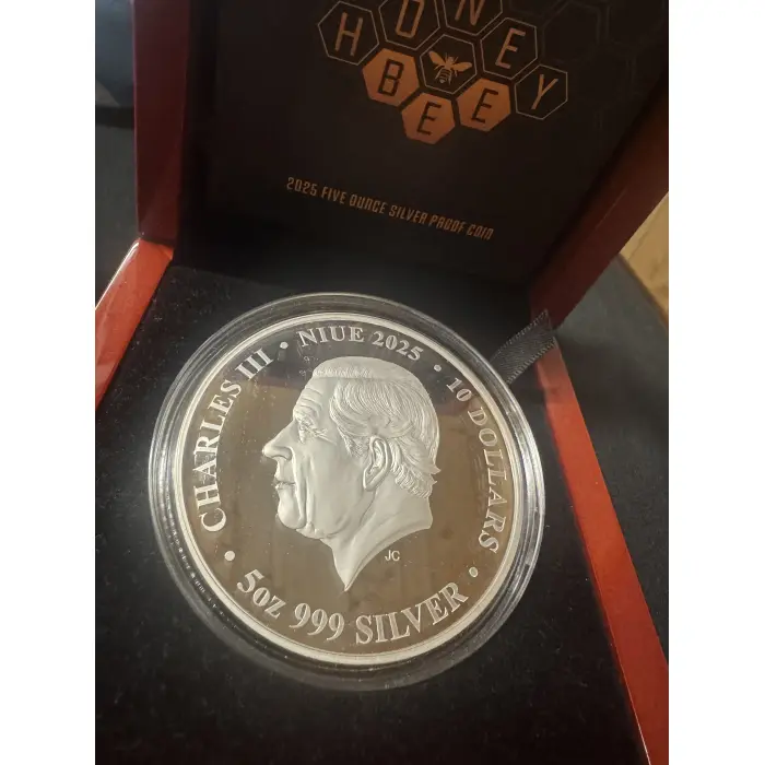 HONEY BEE 5OZ GOLD PLATED .999 SILVER PROOF COIN $10 NIUE 2025