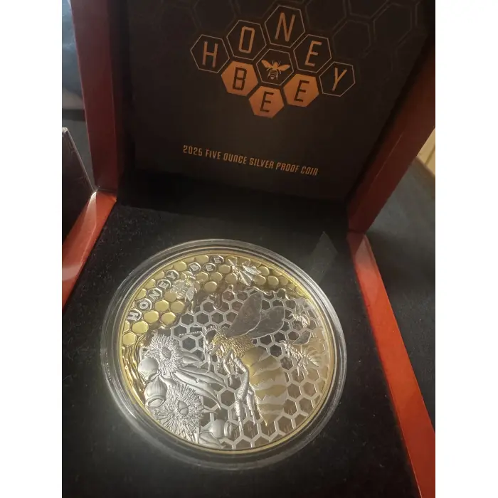 HONEY BEE 5OZ GOLD PLATED .999 SILVER PROOF COIN $10 NIUE 2025