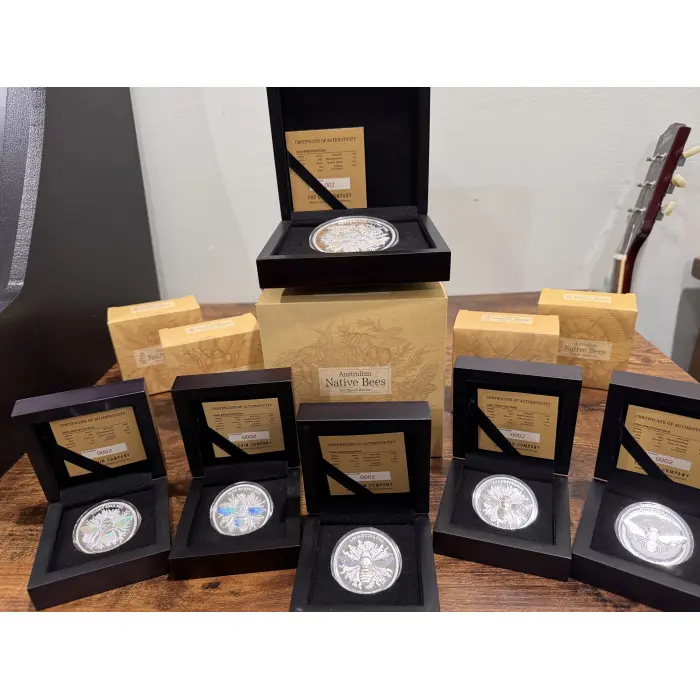 2026 ULTIMATE NATIVE BEE SET. ALL 6 COINS INCLUDING THE 5 OZ