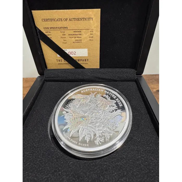 2026 ULTIMATE NATIVE BEE SET. ALL 6 COINS INCLUDING THE 5 OZ