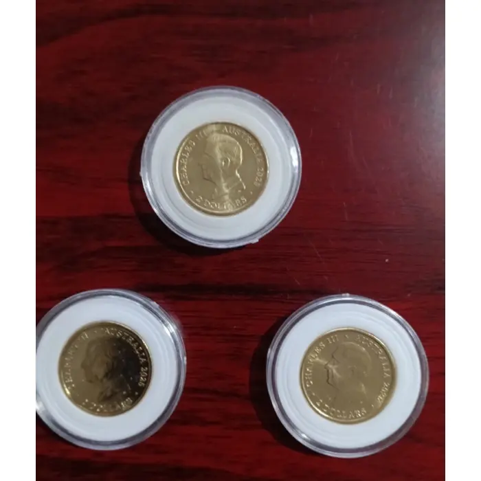 3 X UNC $2 Coloured Collectible Coins
