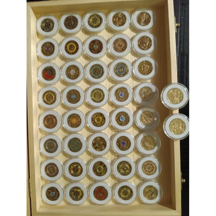 Full set of UNC COLOURED AUSTRALIAN$2 COINS $2 