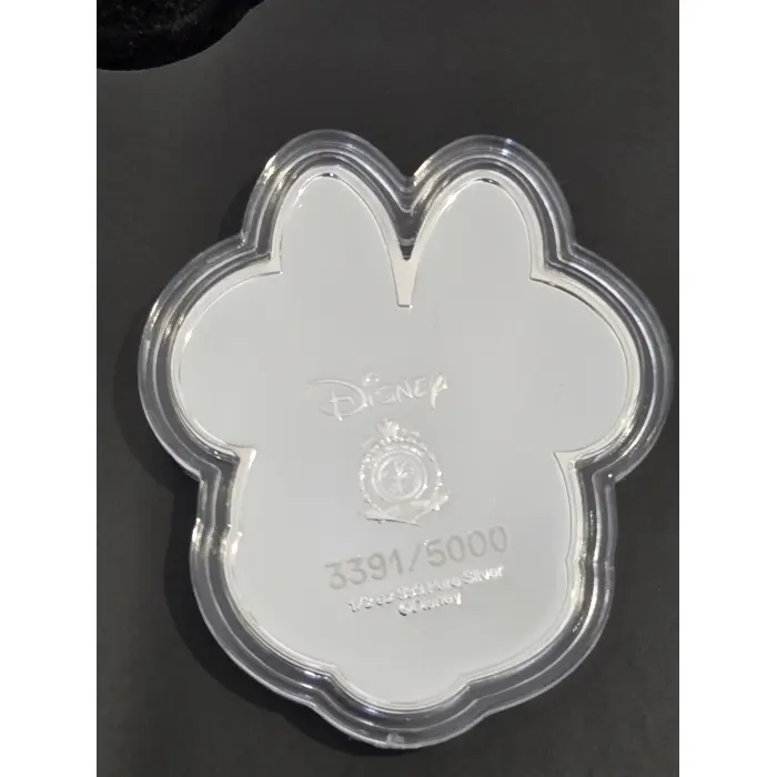 Agoro 2026 Minnie Mouse Iconic Expressions 1/2oz silver collectible
