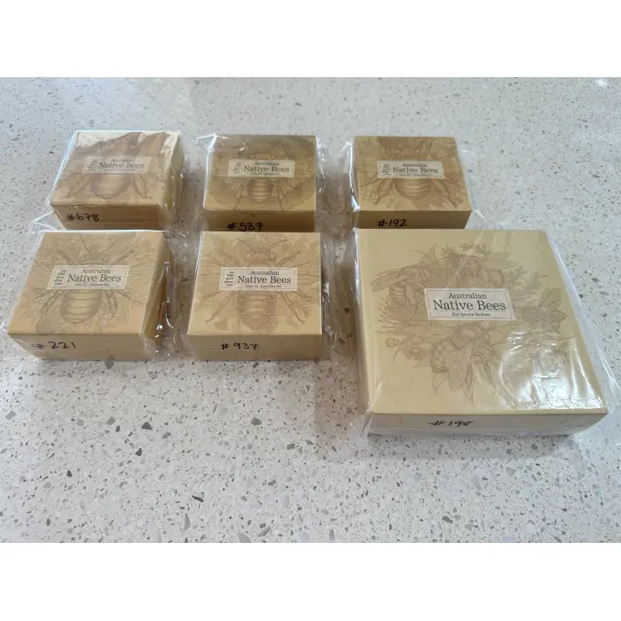 5x 1oz Holographic Bees 🐝 & 1x 5oz Holographic Bees 🐝