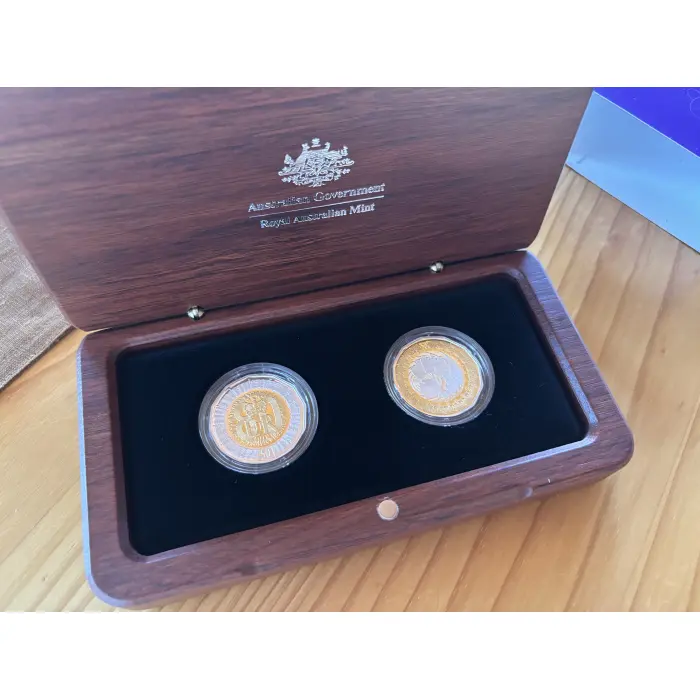 2006 Royal Collection 2 Coin Set 