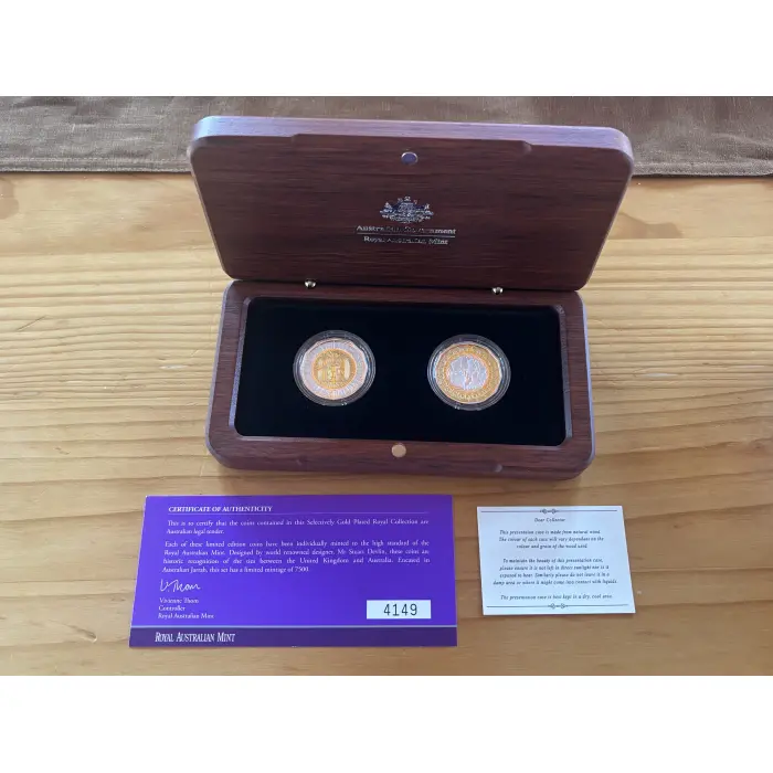2006 Royal Collection 2 Coin Set 