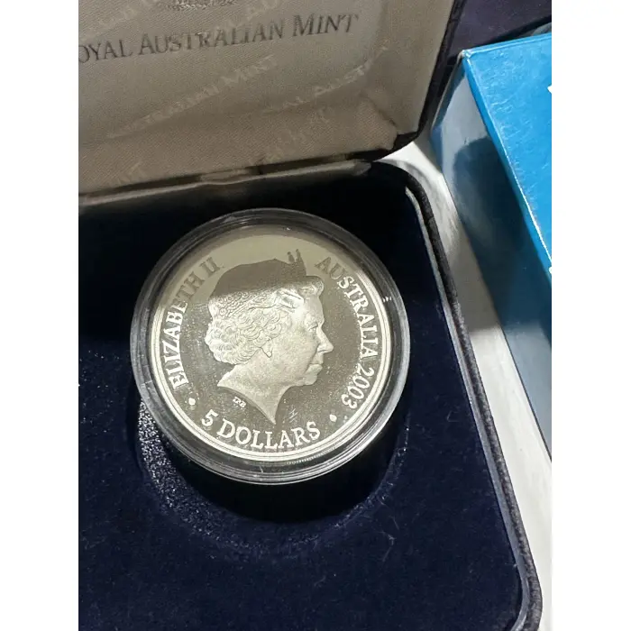 2003 $5 Silver Proof FINALE Coin: "Australia's Volunteers." Holographic coin 