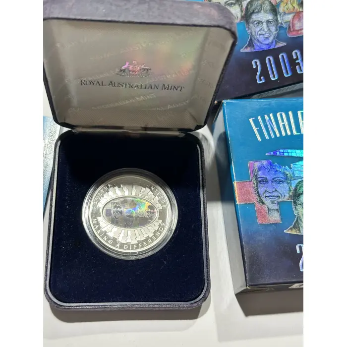 2003 $5 Silver Proof FINALE Coin: "Australia's Volunteers." Holographic coin 