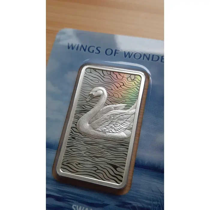 Wings of Wonder - Swan 1oz .999 Fine Silver Hologram Bar