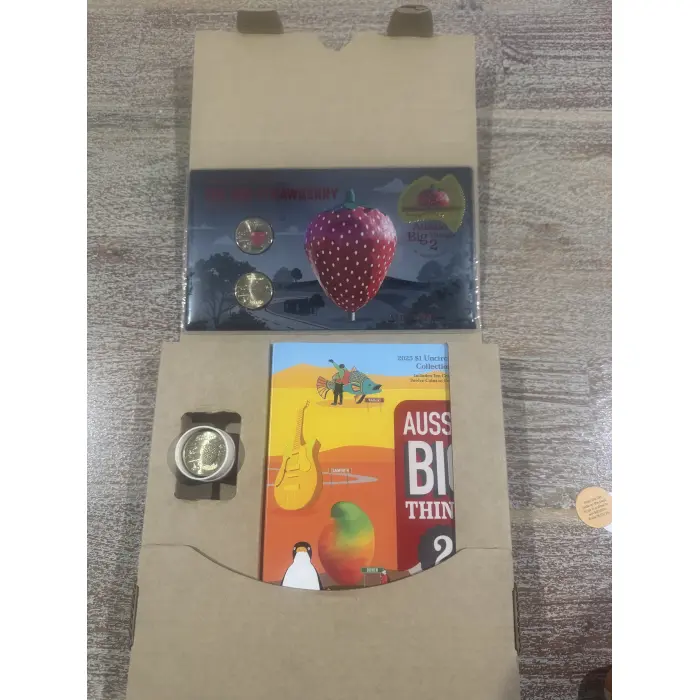 2025 Big Strawberry $1 Coloured PNC Impressions 2 Coin Set +AUSSIE BIG THINGS 2 