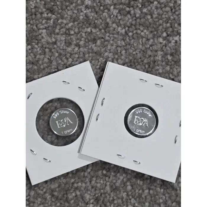 Trump and his crypto 3 x 1gram fractional silver rounds