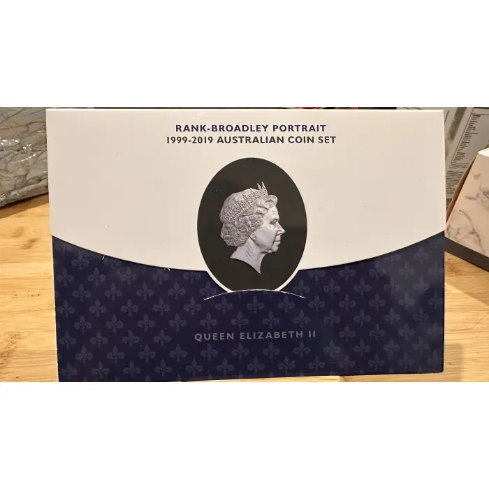 QUEEN ELIZABETH II RANK-BROADLEY PORTRAIT 6 COIN SETQUEEN