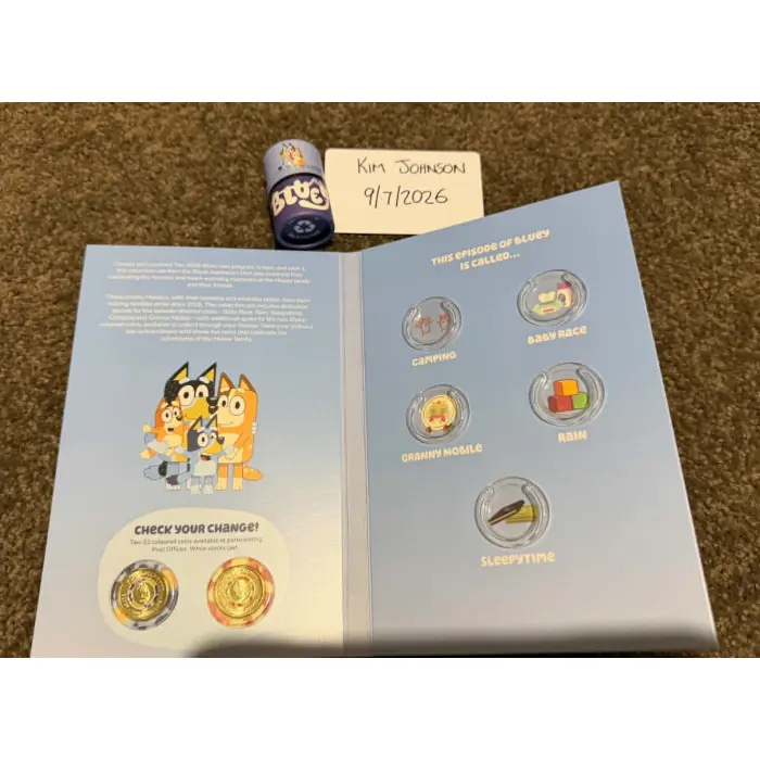 Bluey..! $1 folder and roll - opened