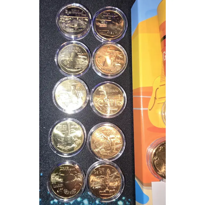 RED STRAWBERRY 2025 + 12 Coin Folder Set