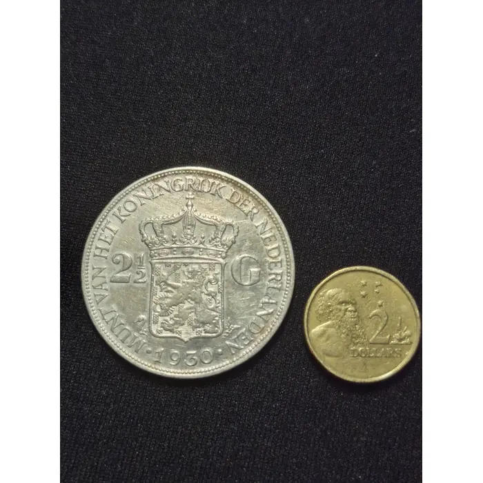 1930 Netherlands Silver 2 1/2 Gulden Coin - Queen Wilhelmina - Large 38mm