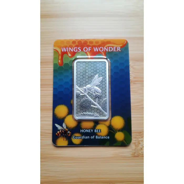 Wings of Wonder - Honey Bee 1oz .999 Fine Silver Hologram Bar