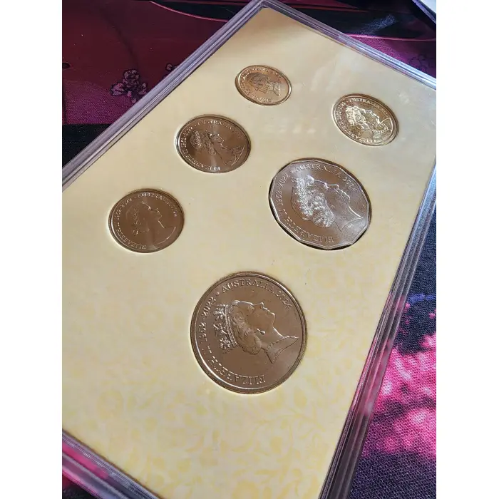 CHANGE OF MONARCH 2024 UNC