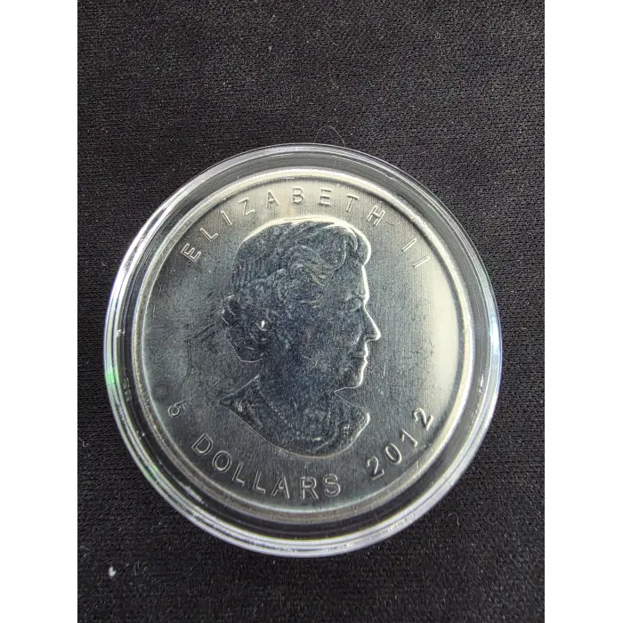 2012 1oz 999 fine silver Canada Moose $5 Coin  Bullion. 