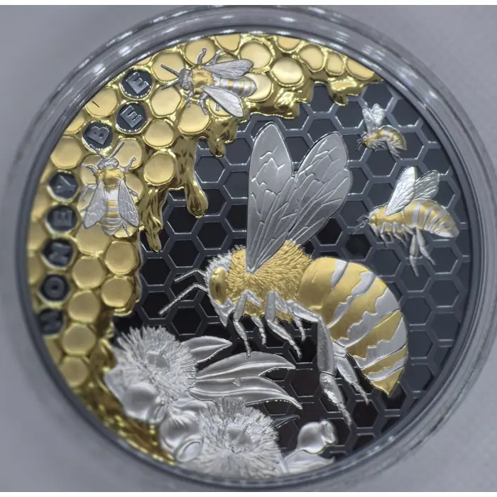 2026 Honey Bee 🐝 5oz