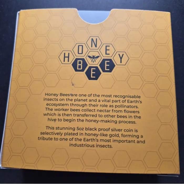 2026 Honey Bee 🐝 5oz