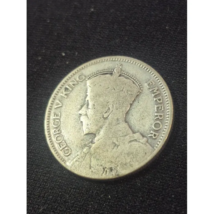 1933 New Zealand Silver One Shilling Coin – First Year of Issue (King George V)