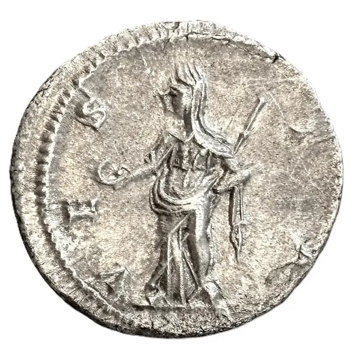 ROMAN Julia Mamaea (227 AD) denarius (S8218) EF