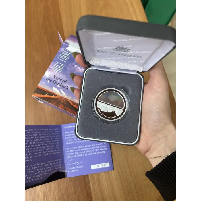 2002 Year of the Outback Final Coin $5 in Silver and with Holographic Details 