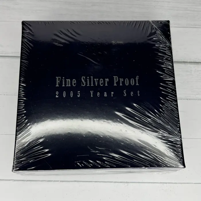 2005 RAM Fine Silver Proof Year Set in Jarrah case Unopened in Original Wrapping