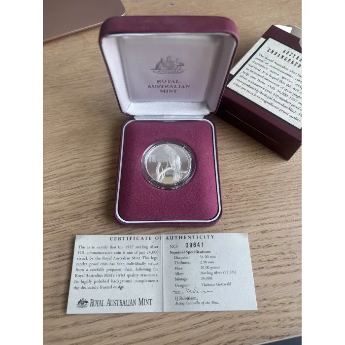 1997 $10  Silver Proof Coin - Australia's Endangered Species Cockatoo 