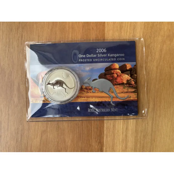 2006 $1 Kangaroo Coin in Silver 