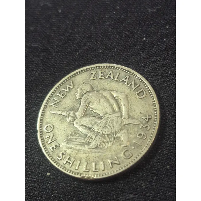 1934 New Zealand Silver One Shilling Coin (King George V)