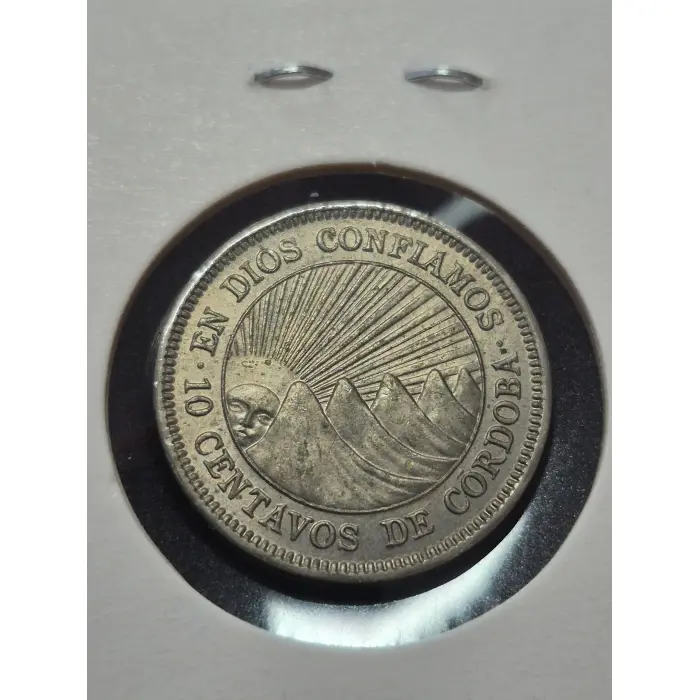 1939 Nicaragua 10 Centavos de Córdoba Silver Coin