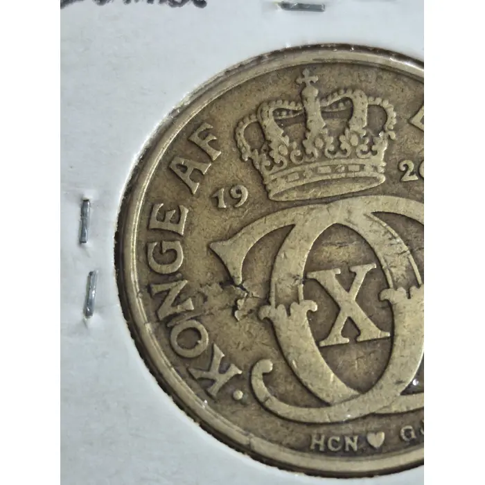 1926 Denmark 2 Kroner – King Christian X Aluminium-Bronze Coin (Lamination Fault