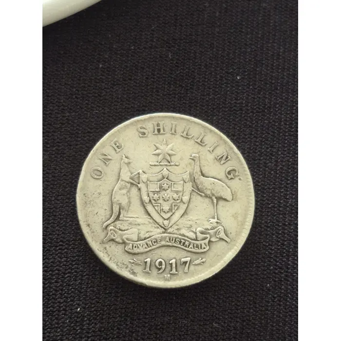 1917-M Australian Silver One Shilling Coin