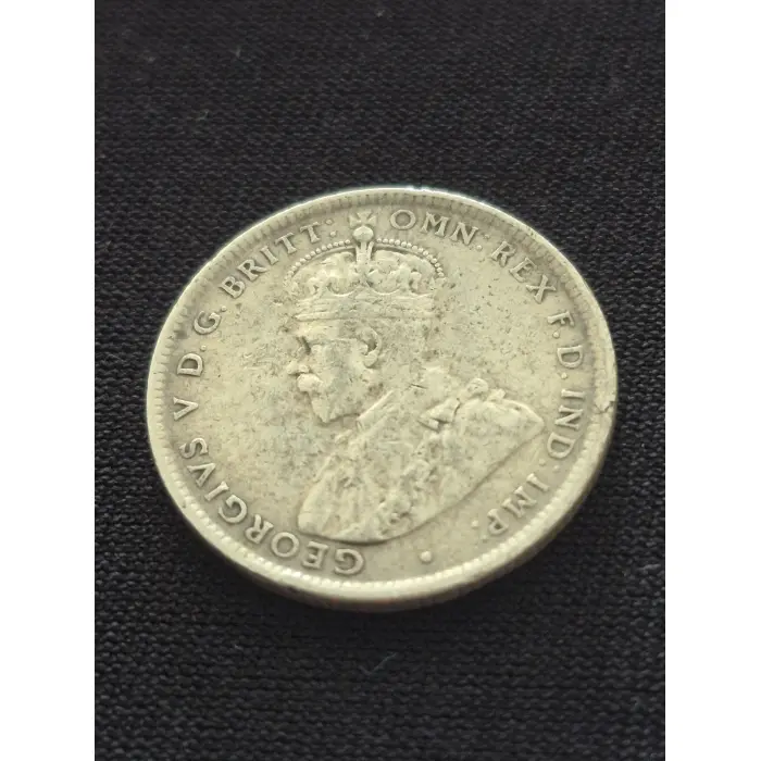 1917-M Australian Silver One Shilling Coin