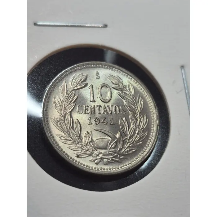 1941 Chile 10 Centavos Coin (Uncirculated / Choice Details)
