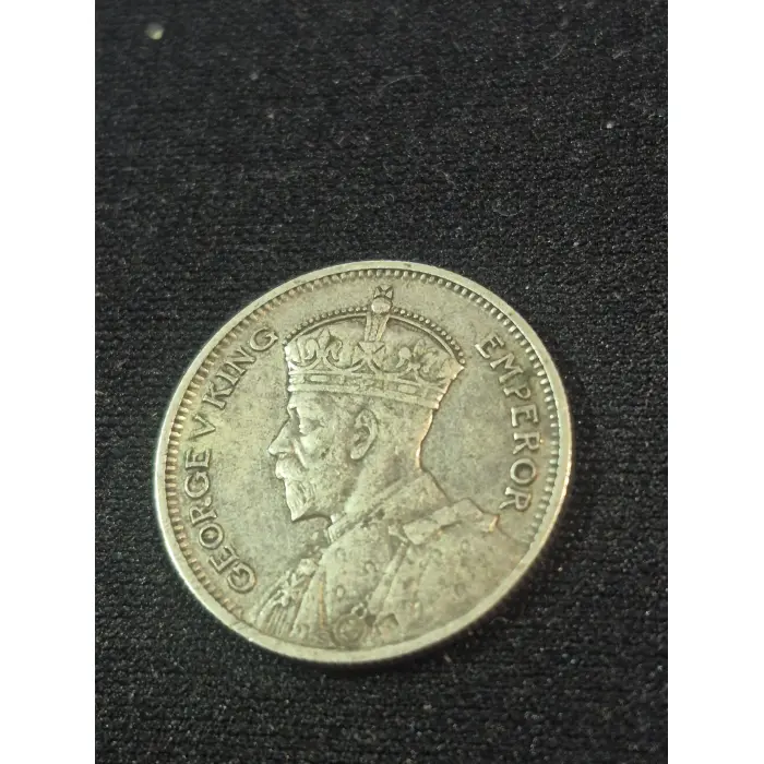 1933 New Zealand Sixpence Silver Coin – Key First Year of Issue