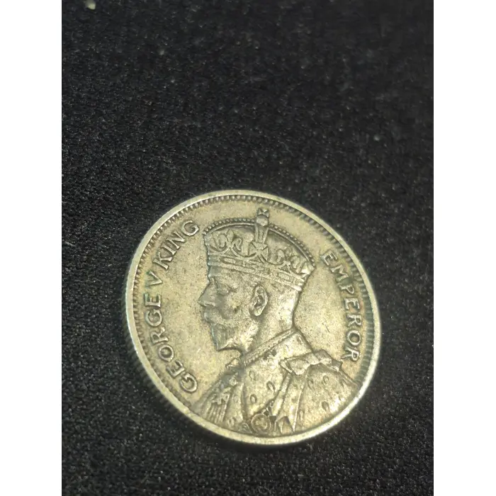 1933 New Zealand Sixpence Silver Coin – Key First Year of Issue