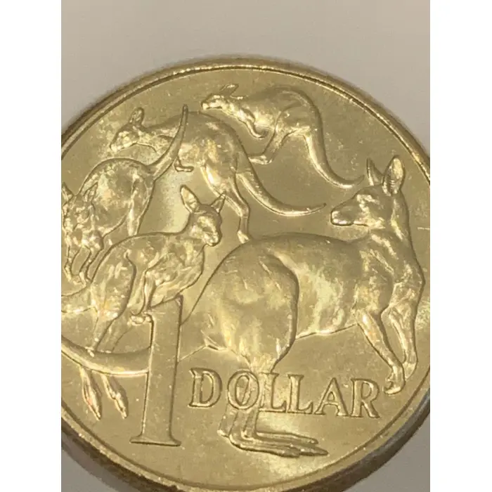 CUD-2024 Australian $1 King Charles III "Mob of Roos"