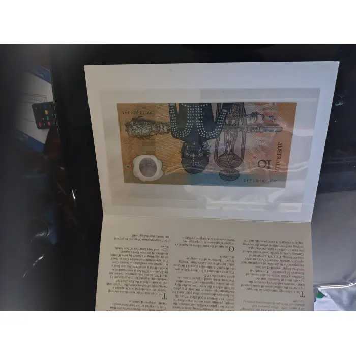 Mint $10 Dollar commemorative Note