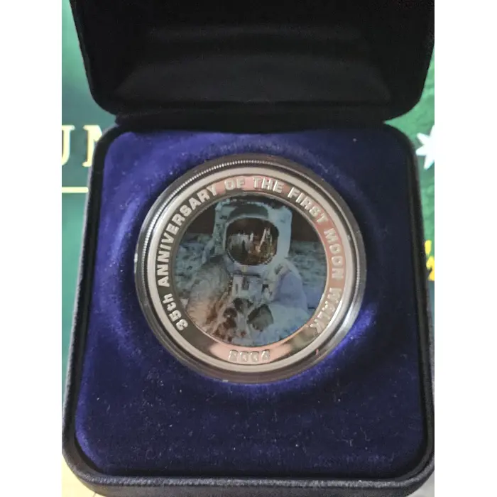 2004 35th Anniversary First Moon Walk $1 1oz Silver Hologram Proof 