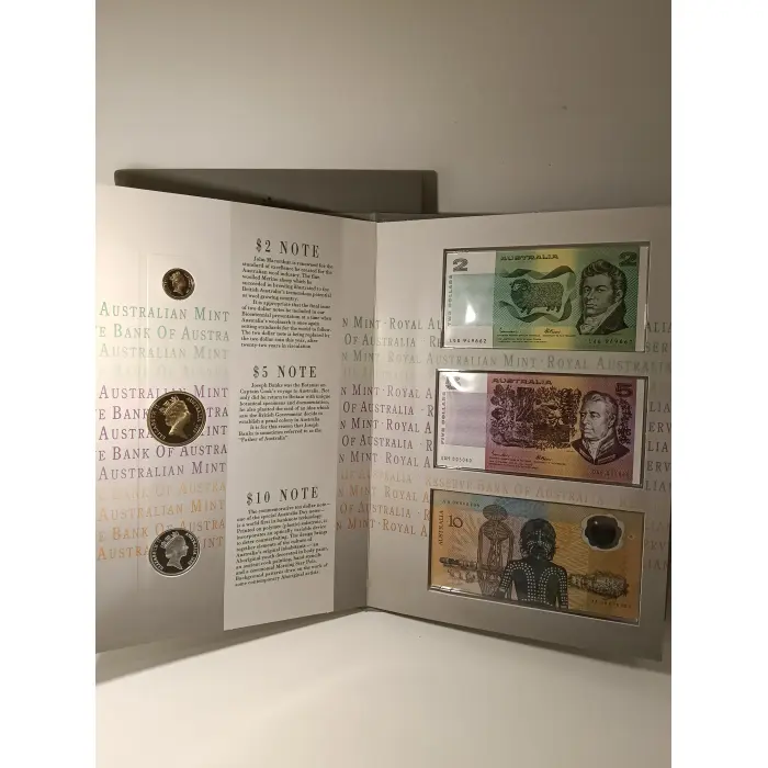 1988 Bicentennial 3 Coin & Note Folder