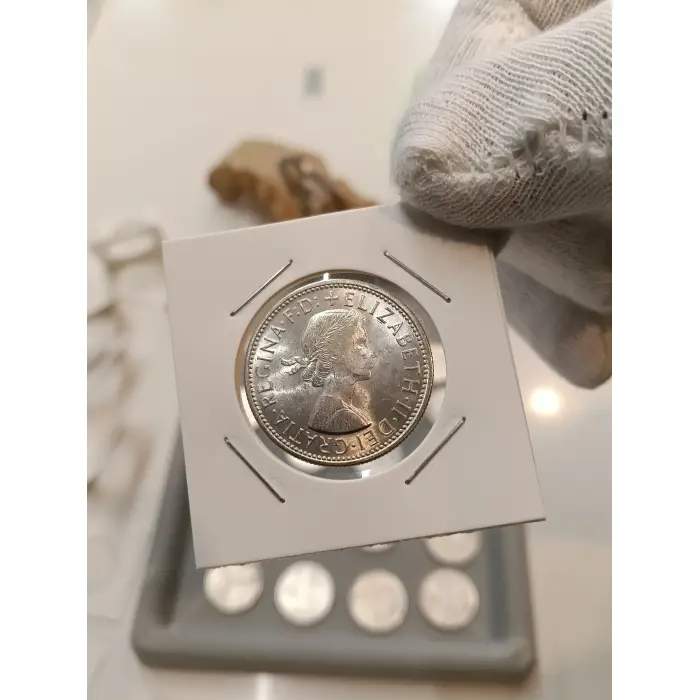 1959 Australian Florin Uncirculated from CBA roll (see photos) in2x2's