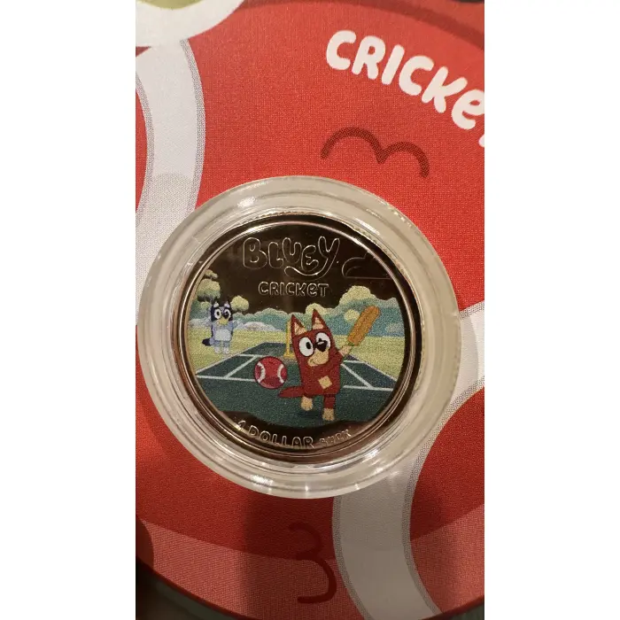 2027 BLUEY & BINGO CRICKET COLLECTABLE COLOURED UNC COIN ON CARD