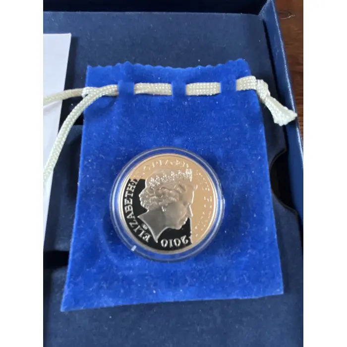 Winston Churchhill UK 5 pound proof coin