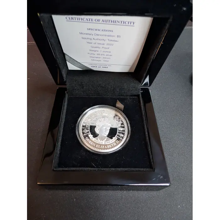 2022 The Queens platinum Jubilee $5 1oz silver proof coin 