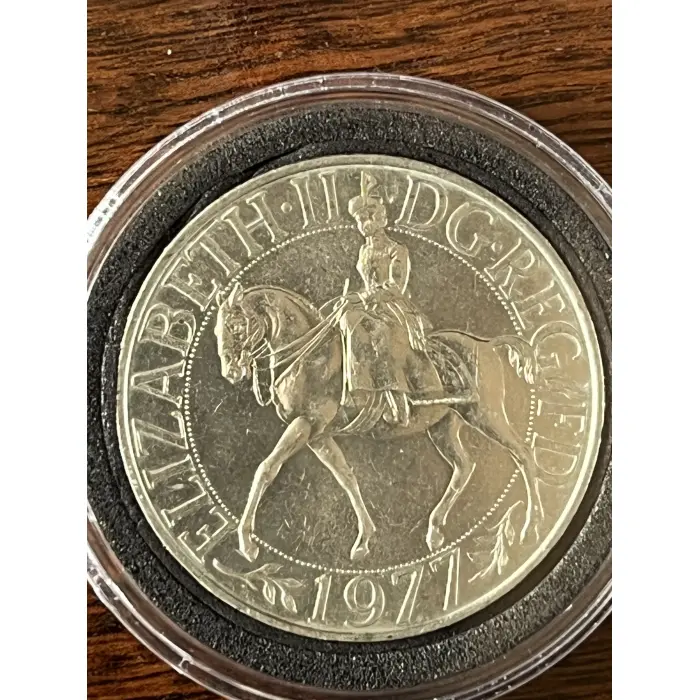 1977 United Kingdom Silver Jubilee Commemorative Crown 