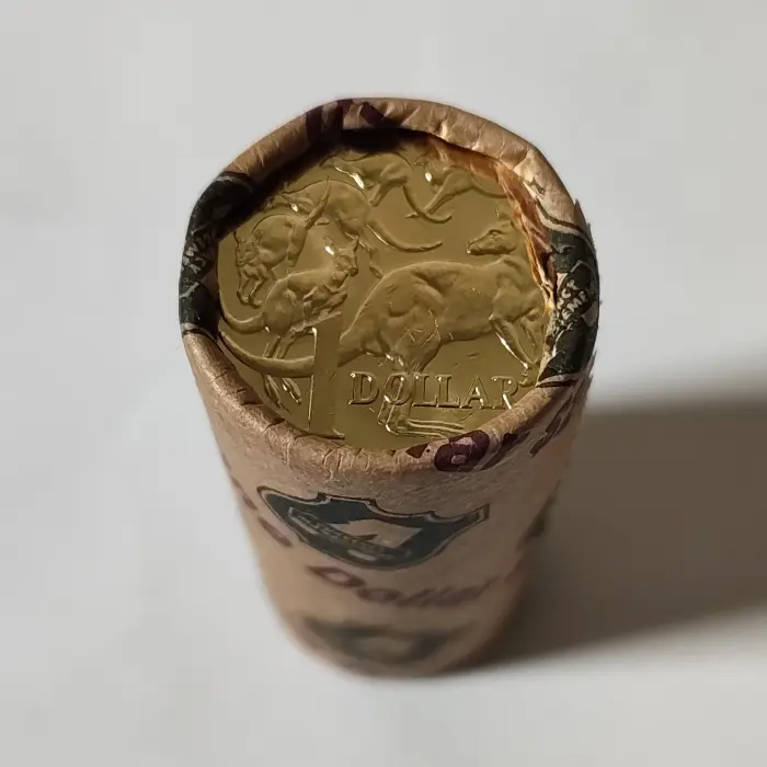 2026 $1 Mob of Six Roos 20 Coin UNC Uncirculated Armaguard Roll T/T – Australia