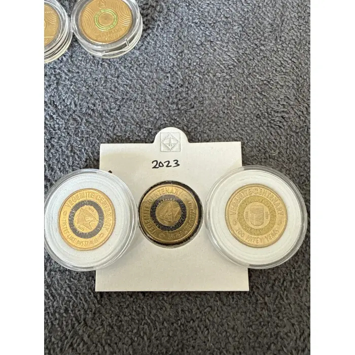 2023 9 X $2 COINS 