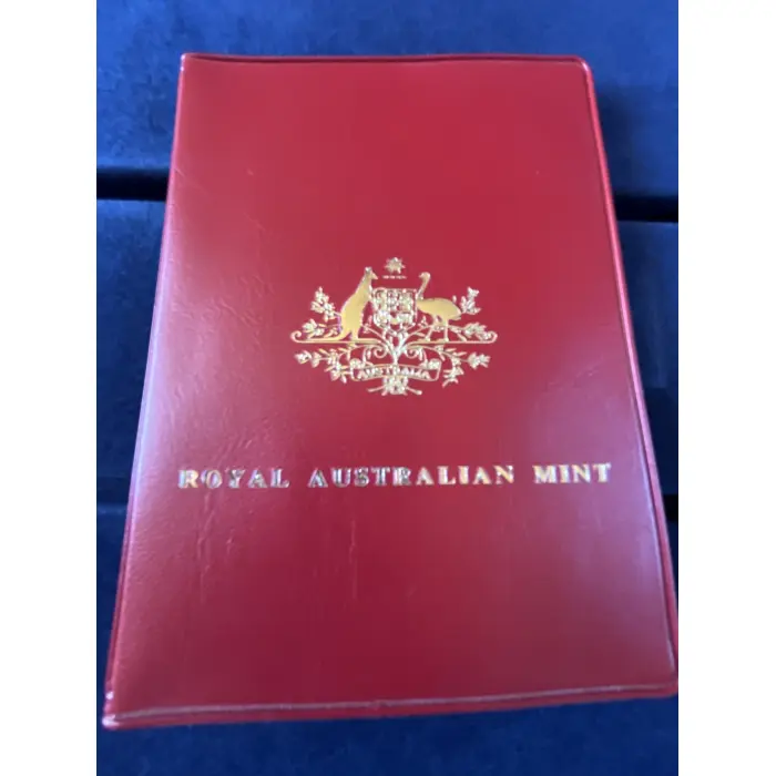 1980  Uncirculated Red Wallet set